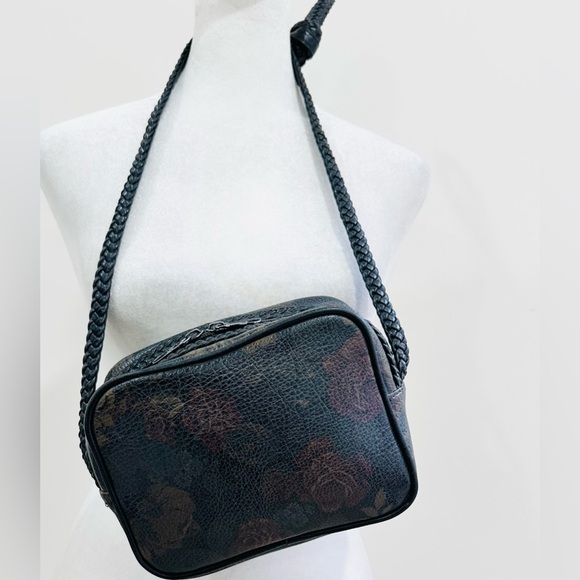 Tianni  Beautiful Crossbody Bag‎ For Women With Rose Print - Picture 1 of 11